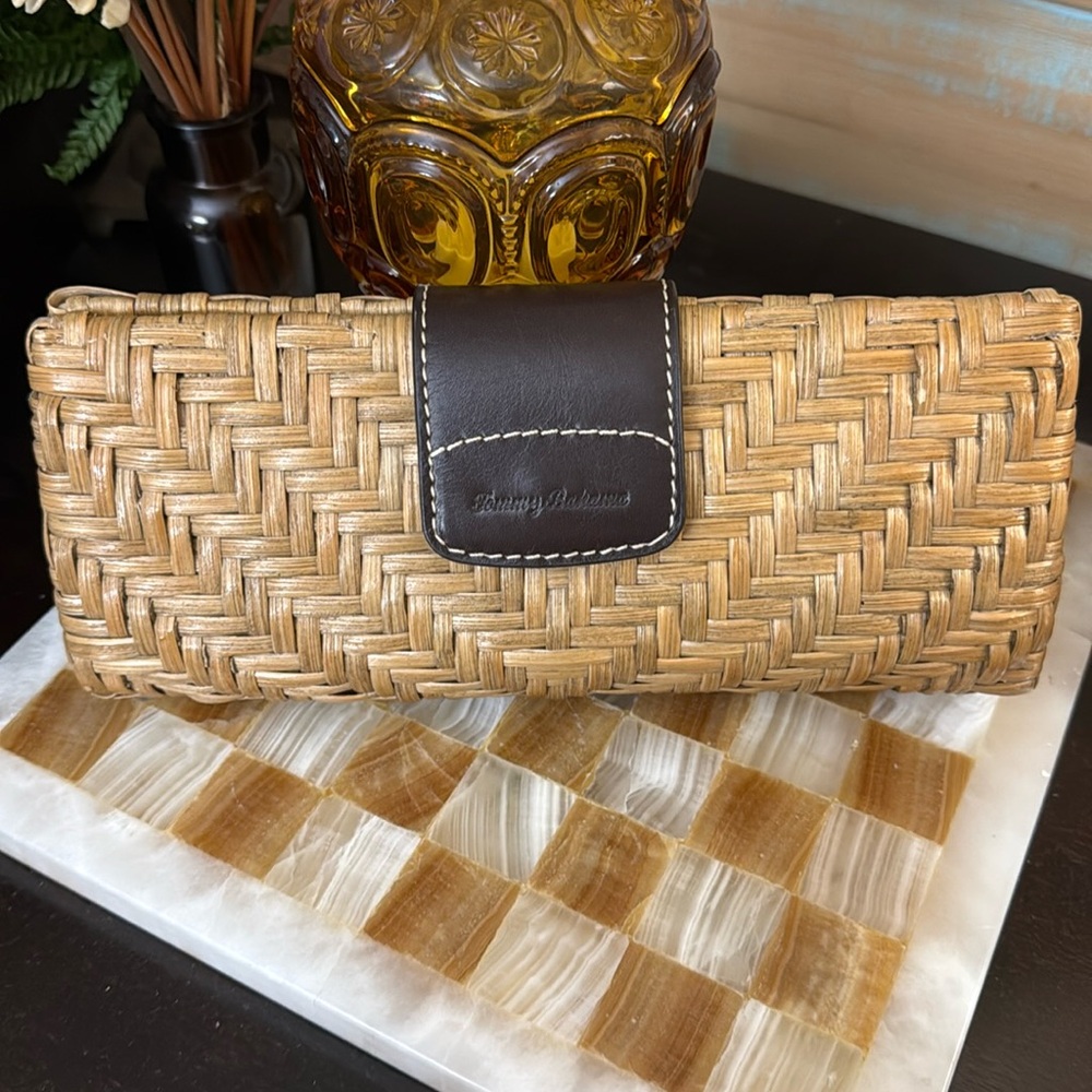 Tommy Bahama Straw Clutch